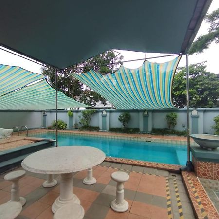 Vila Princess,Sentul 4Bedroom Dan Tenda Camping,Private Pool, Tenis Meja, Mini Billiard, Karaoke, Ayunan,Bbq, 08Satu3 80Satu6 4Satu5Satu Bogor Ngoại thất bức ảnh