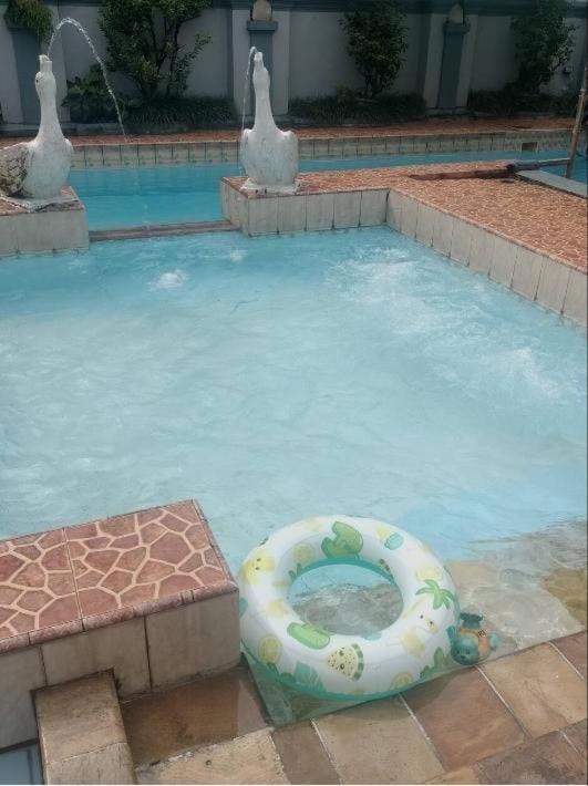 Vila Princess,Sentul 4Bedroom Dan Tenda Camping,Private Pool, Tenis Meja, Mini Billiard, Karaoke, Ayunan,Bbq, 08Satu3 80Satu6 4Satu5Satu Bogor Ngoại thất bức ảnh