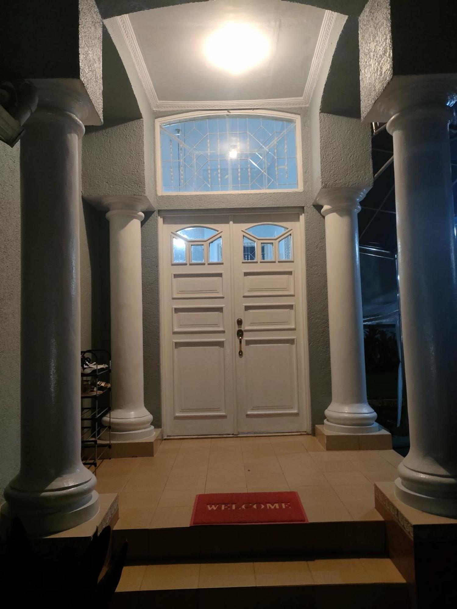 Vila Princess,Sentul 4Bedroom Dan Tenda Camping,Private Pool, Tenis Meja, Mini Billiard, Karaoke, Ayunan,Bbq, 08Satu3 80Satu6 4Satu5Satu Bogor Ngoại thất bức ảnh
